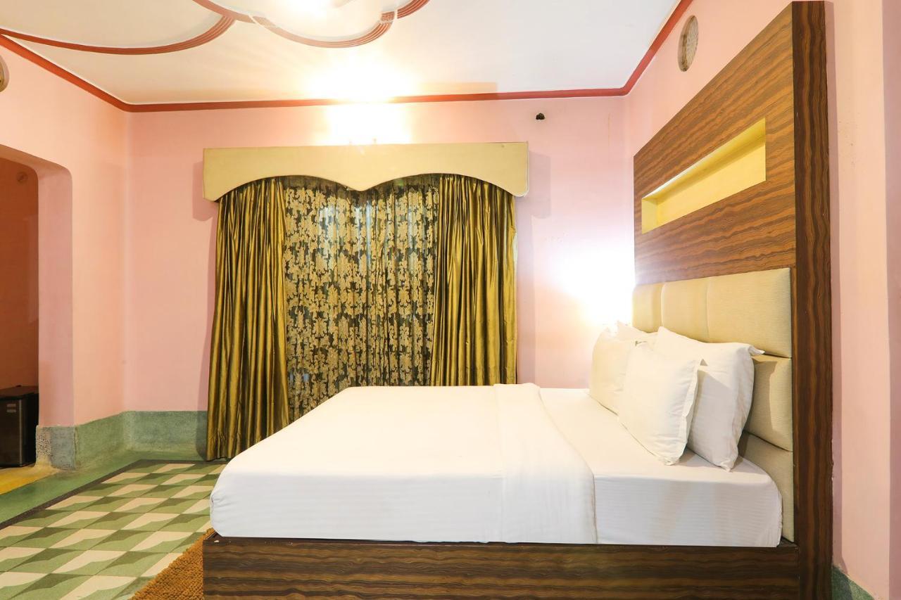 Fabhotel East View Váránaszi Kültér fotó