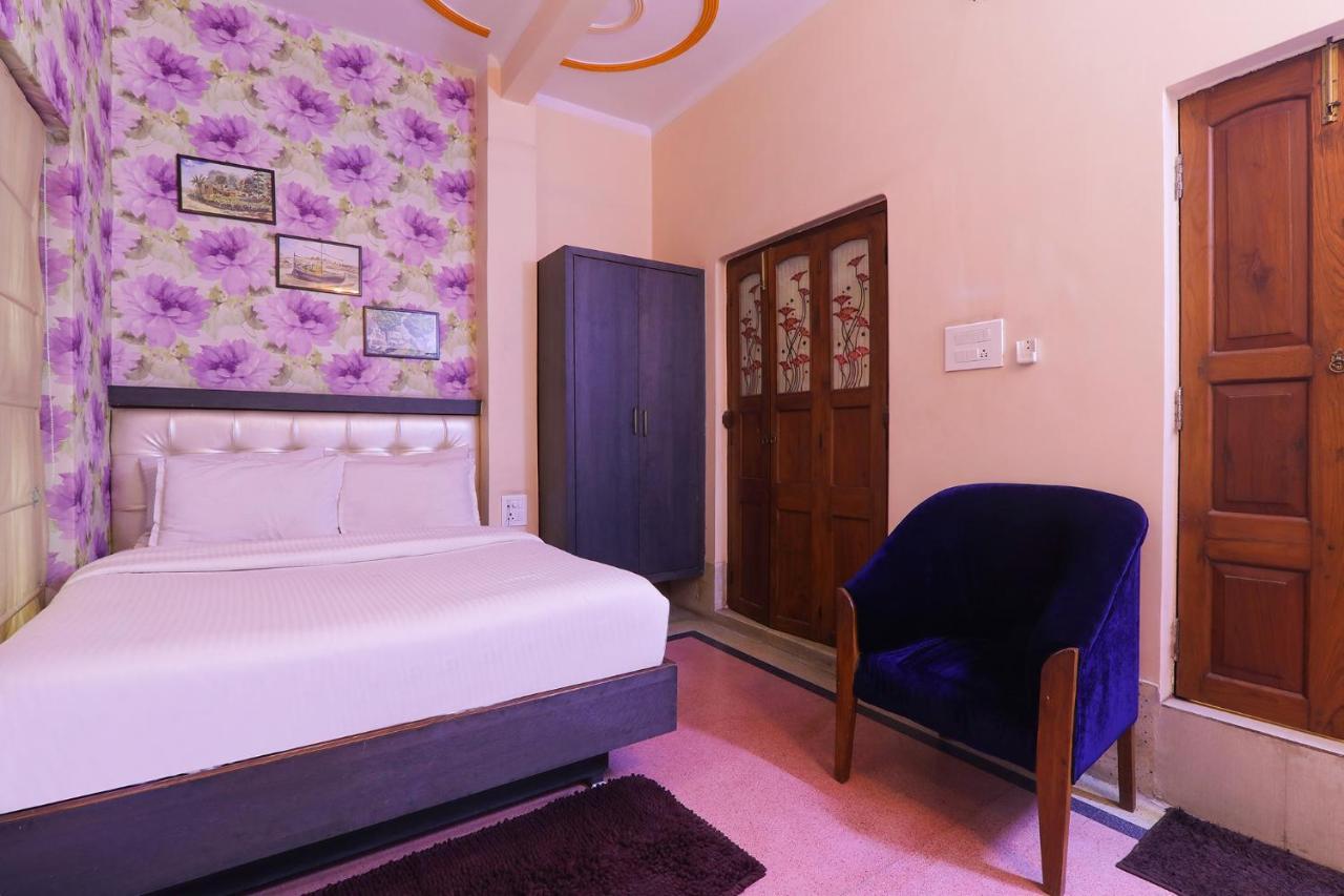 Fabhotel East View Váránaszi Kültér fotó